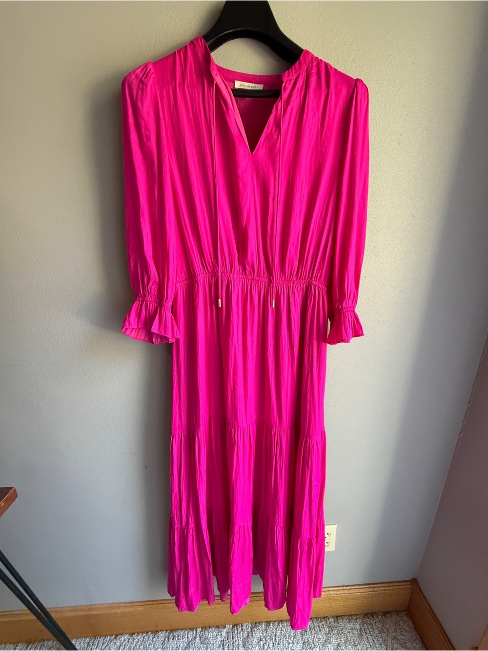 Skies Are Blue Bright Fuchsia Tiered V-Neck Midi Dress